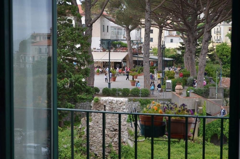 Bed & Breakfast Palazzo Della Marra 3*